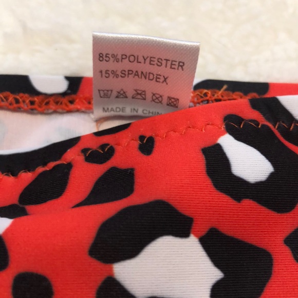 BIKINI - Picture 4 of 8